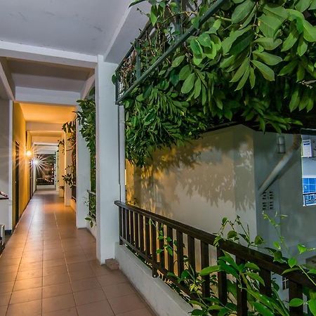 Hotel Sutus Court 4 Pattaya Zewnętrze zdjęcie